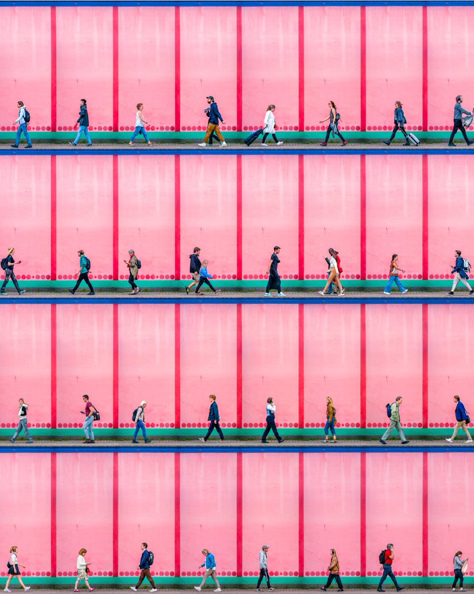 TheCOOPH's tweet photo. #COOPH’s May Photographer of the Month: Xan Padrón 📸

🔗 https://t.co/8YWY5nmKWx  

#coophmagazine #photography #streetphotography #urban #coophinspired https://t.co/dtqtAaYTsJ