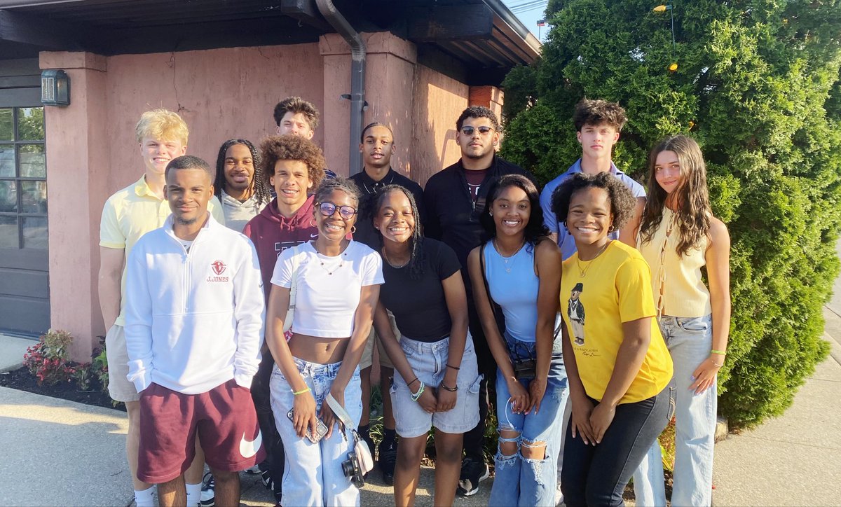 Annual State Team dinner lastnight and graduation for our seniors this morning. Our state team has trained hard the past 2 weeks in preparation for tomorrow's final meet of the year. Catch us at UK, events start @ 9:00am #CreekSquad