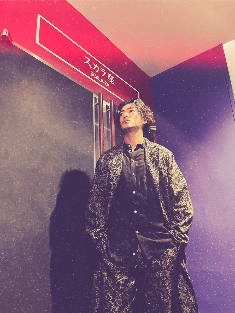 【岸辺露伴は動かない　懺悔室】

本日は大ヒット舞台挨拶です🎭

既に何度も劇場に足を運んでくださっている方も
いらっしゃるようで...
本当にありがとうございます！

まだの方も是非ご覧ください！

#岸辺露伴は動かない懺悔室 
#大東駿介