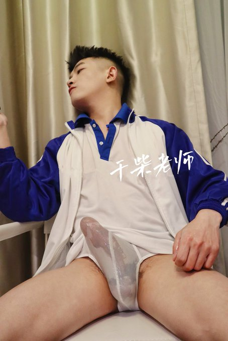 原本我已以为放纵自己后会有负罪感，到现在才知道   放纵自己只有无尽的快感，越来越渴望一个有魅力男人带给我不同的高潮~~