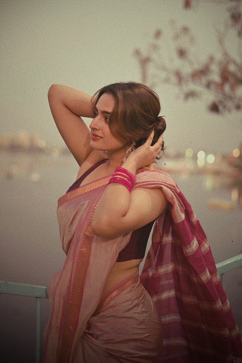 rajput58666851's tweet photo. यदि आपके पास जो कुछ है
       उससे आप संतुष्ट हो 
और 
खुश हो तो आप बहुत अमीर हो...।। https://t.co/QsnS1RlOU2