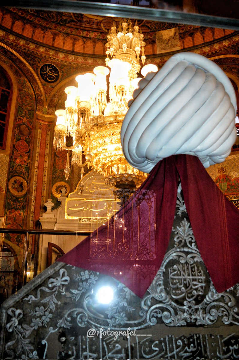 Sırrıma sakalımın bir tek telinin vâkıf olduğunu bilsem,
Sakalımı kökünden keserim. 

FATİH SULTAN MEHMET HAN HAZRETLERİ

#fetih #İstanbulunfethi