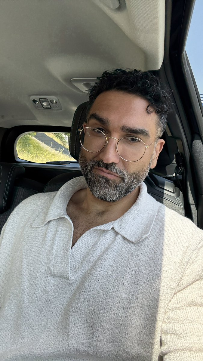 Having a proper pinch me moment as I land in Madrid to play a featured character in a commercial campaign. 🤲 Feeling so grateful. 🥹 Your bestie has gone international baby!!!