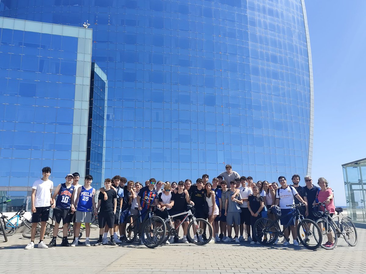 Col·legi Sant Andreu tweet media