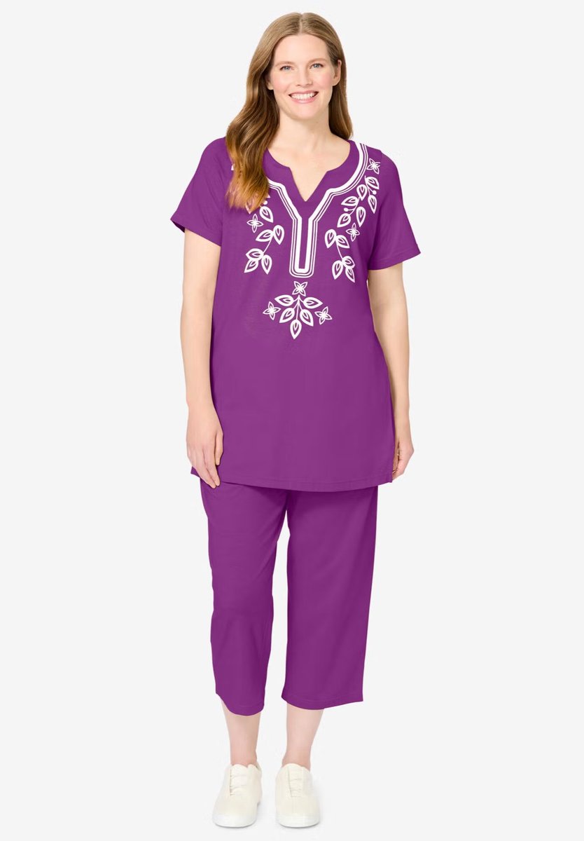 TrendyDeal52's tweet image. Printed Tunic &amp;amp; Capri Set $32.99 — Save 40% now!

sovrn.co/637dh9h

#StylishSet #SummerFashion #DealAlert