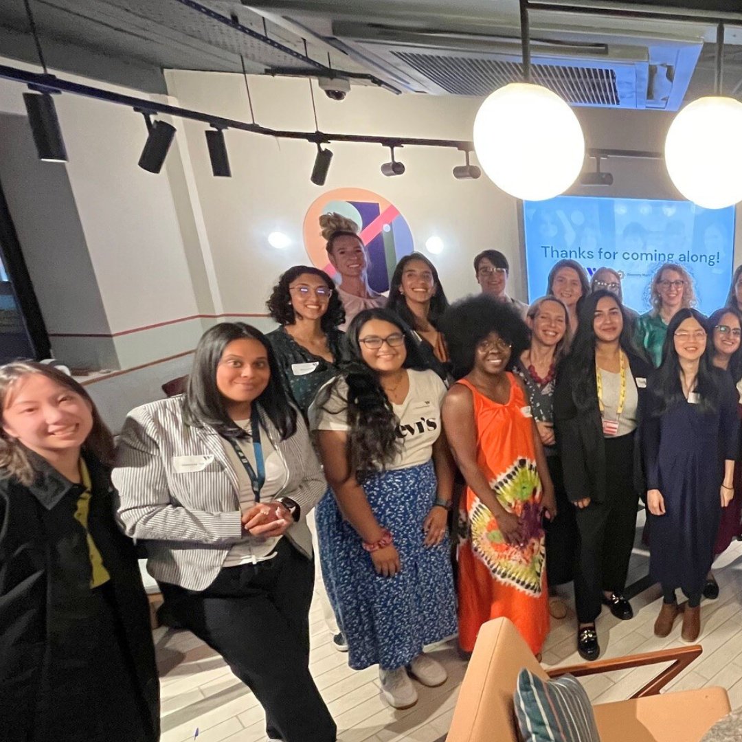 Diversity_Mark's tweet image. Looking to expand your network and connect with inspiring women from diverse backgrounds? Join us for an empowering evening hosted by WiB and MRANI. Register now to be part of this event  bit.ly/3HfQOG5 
#NetworkingEvent #InclusionMatters #DiversityMark #MarkOfProgress