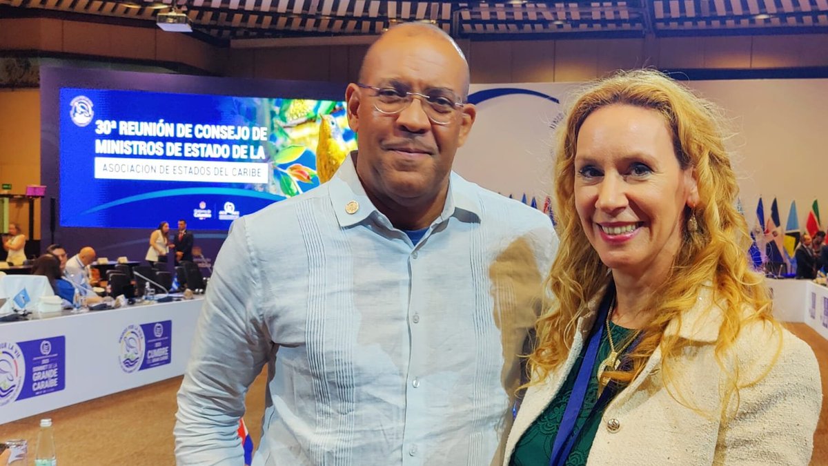 MFEA Slovenia (@mzez_rs) on Twitter photo #Slovenia 🇸🇮 took part in the 30th Ministerial Council of the Association of Caribbean States <a href="/ACS_AEC/">Association of Caribbean States</a> as an observer.
As #UNSC member, we pledged to also amplify the voices of small states. United by shared challenges and common goals - security & prosperity - we stand #Slovenia 🇸🇮 took part in the 30th Ministerial Council of the Association of Caribbean States <a href="/ACS_AEC/">Association of Caribbean States</a> as an observer.
As #UNSC member, we pledged to also amplify the voices of small states. United by shared challenges and common goals - security & prosperity - we stand