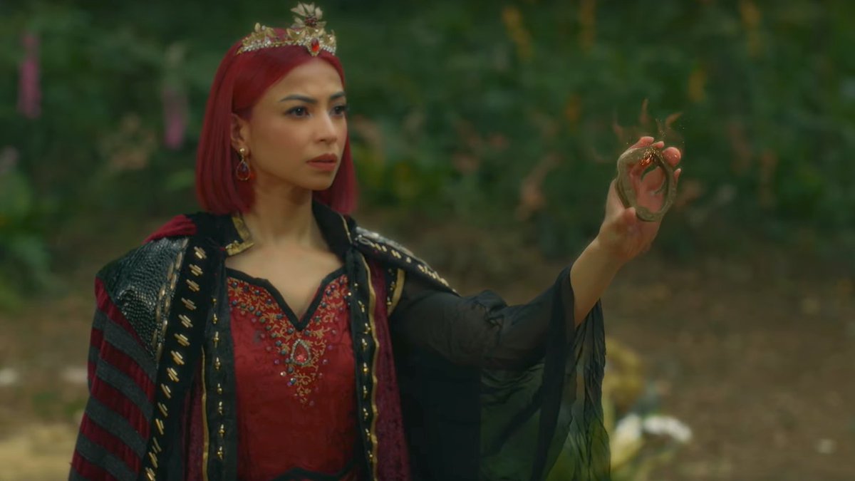 houseflorents's tweet image. if enemies, why do they look like they will rule encantadia together