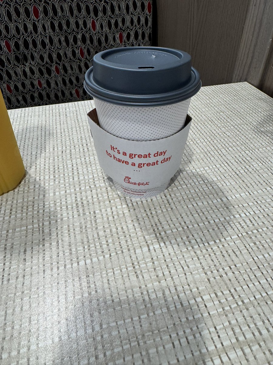 MikeCarter300's tweet photo. It’s a great day to have a great day! Chick Fil A is the best! 

#TheriseofMikeCarter #orlando #legacy #florida #lovethyhaters #apopkaflorida #crfitness #crunchfitness #chickfila #chickfilafamily #facebook https://t.co/kU9Q8x6bey
