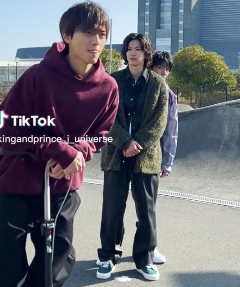 doracodoradora's tweet photo. めちゃめちゃ引っ込み思案wwwwww https://t.co/gLyGrAsITw