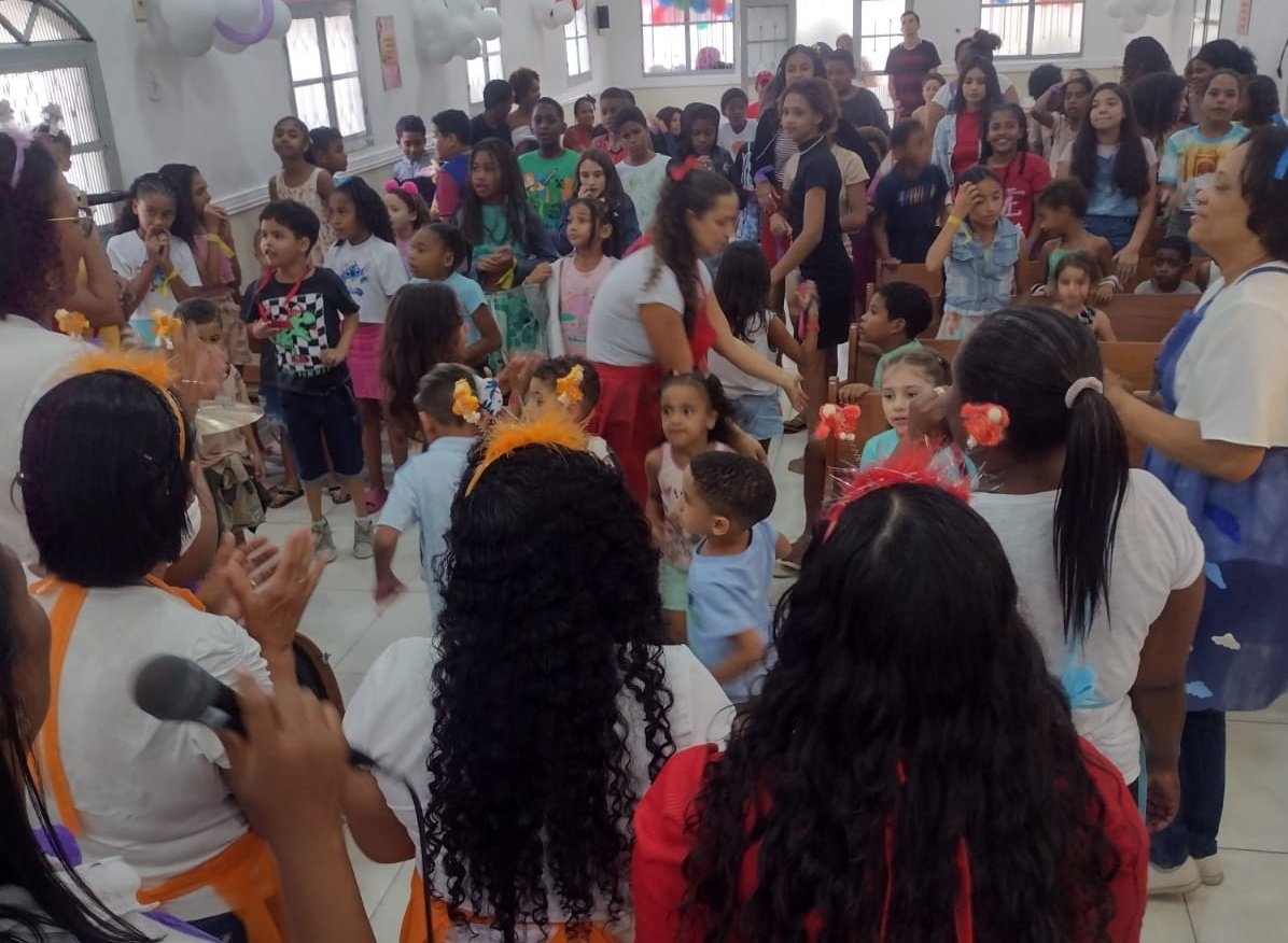 PrJopelim's tweet image. 🆘Obra Social
Criança necessita de direção, precisa de ajuda.
Aulas de música, oficinas, atividades educacionais e recreativas. Quinta, Sexta e Domingo.
O intuito é afasta-las das ruas e dar oportunidade e mudar a realidade.
Nos ajude.
Pix: obrasocial702@gmail.com
