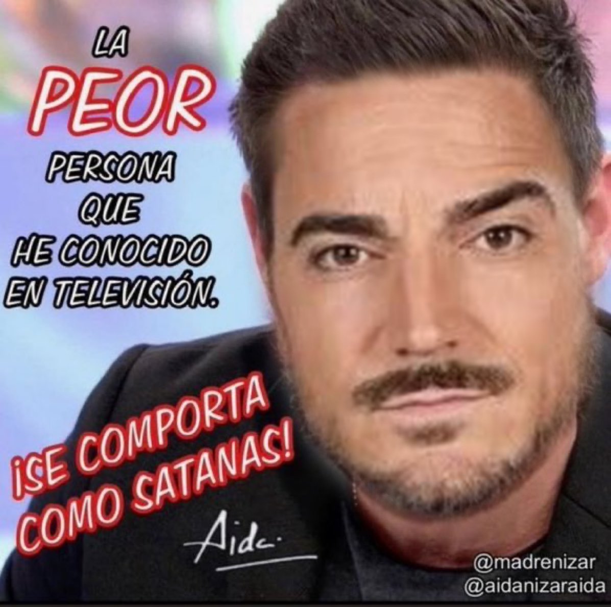 otghidlt's tweet photo. Para echar a este ser hay que votar por Alex para que sea el menos votado.
Anita y Montoya estan mas que salvados
#SVGala13 https://t.co/7PMk9ZG9yw