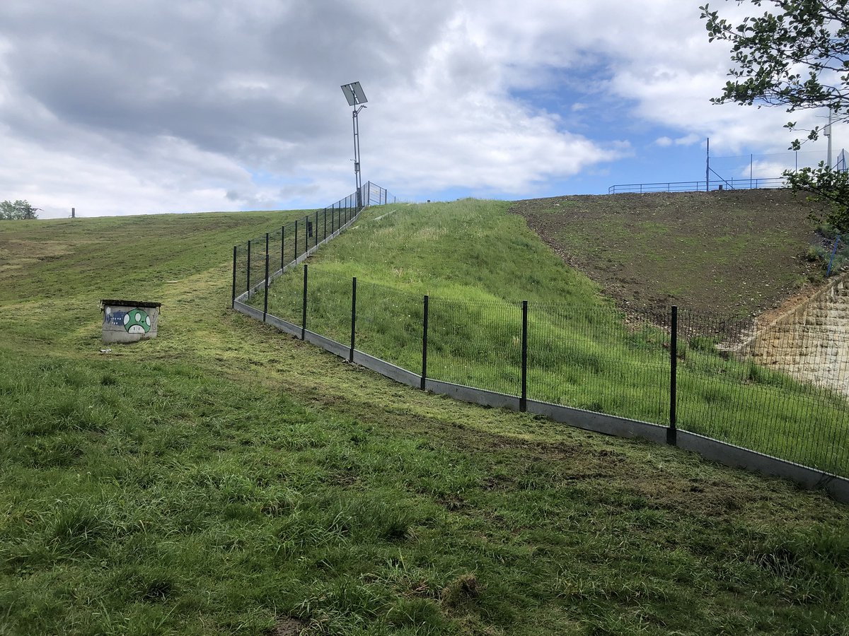 🏗️ Zakończyliśmy prace zabezpieczające suchy zbiornik przeciwpowodziowy w Stroniu Śląskim zgodnie z decyzją Głównego Inspektora Nadzoru Budowlanego. #StopPowodzi

👉 Więcej informacji: gov.pl/web/wody-polsk…