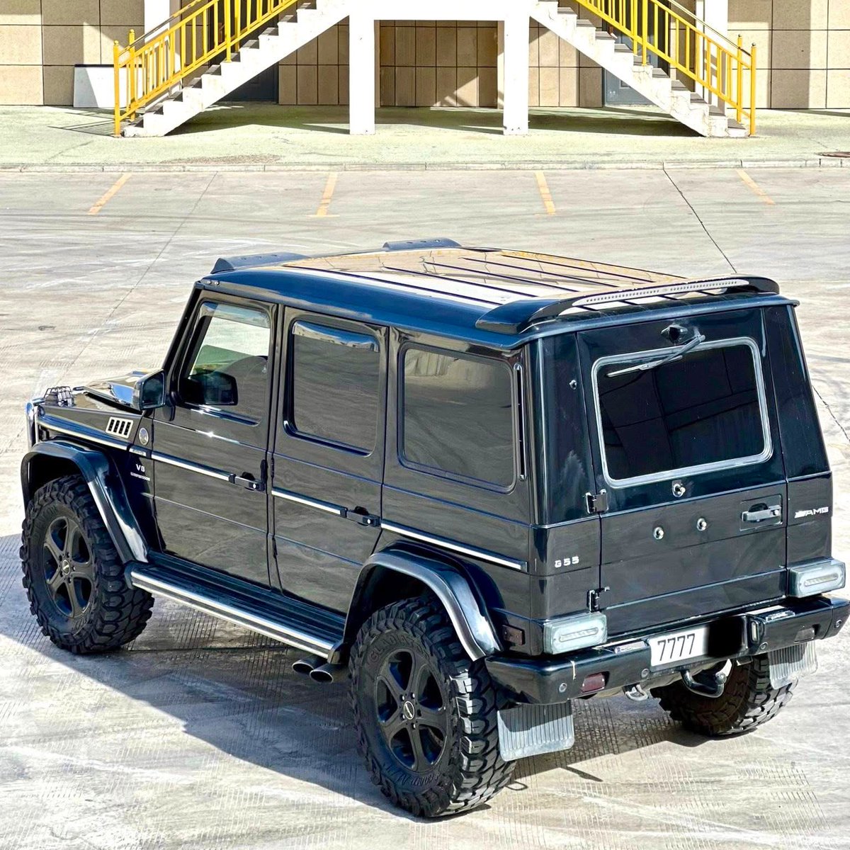 Gクラス ・ラダーフレームは、岩場などで優れた走破性を発揮する1990年～2018年(w463)前後リジッドアクスルサスペンション。#w463_ラダーフレーム #w463_リジッドアクスル #w463_前後リジッドアクスル2018年最終型 #w463_リジッドアクスルサスペンション