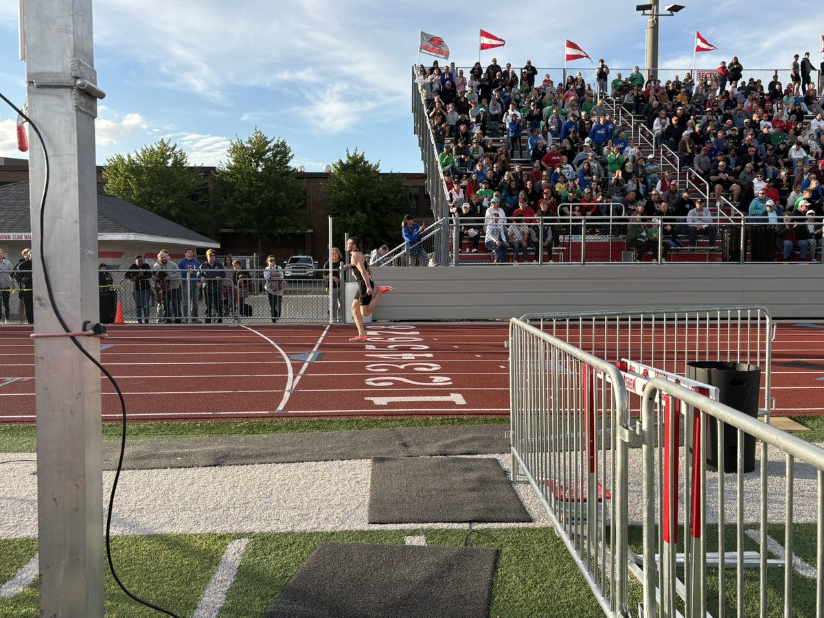 Fastest Man in Northern Indiana!

Penn senior &amp; IU football commit Kellen Watson wins his 3rd straight regional title in the 100m dash in a time of 10.83 seconds.

He also helps Penn qualify for state in the 4x100m relay.

WATCH A FULL MEET REPLAY: ihsaatv.org/sportsmichiana…