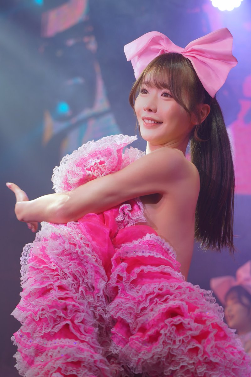 Kaoru🌸flower (@kaoruflower0087) on Twitter photo バーレスク旋風が
台湾を席巻しているが
中でも、まいか人気が凄いらしい
先週投稿した彼女の画像に
昨日から今日にかけて
台湾の方々からの
いいね❤️が相次いでいて
その人気ぶりが伝わってくる⚡️
2025.5.18 #63Angel 1部
<a href="/maika_burlesque/">まいか@バーレスク東京</a>
#63Angelまいか バーレスク旋風が
台湾を席巻しているが
中でも、まいか人気が凄いらしい
先週投稿した彼女の画像に
昨日から今日にかけて
台湾の方々からの
いいね❤️が相次いでいて
その人気ぶりが伝わってくる⚡️
2025.5.18 #63Angel 1部
<a href="/maika_burlesque/">まいか@バーレスク東京</a>
#63Angelまいか