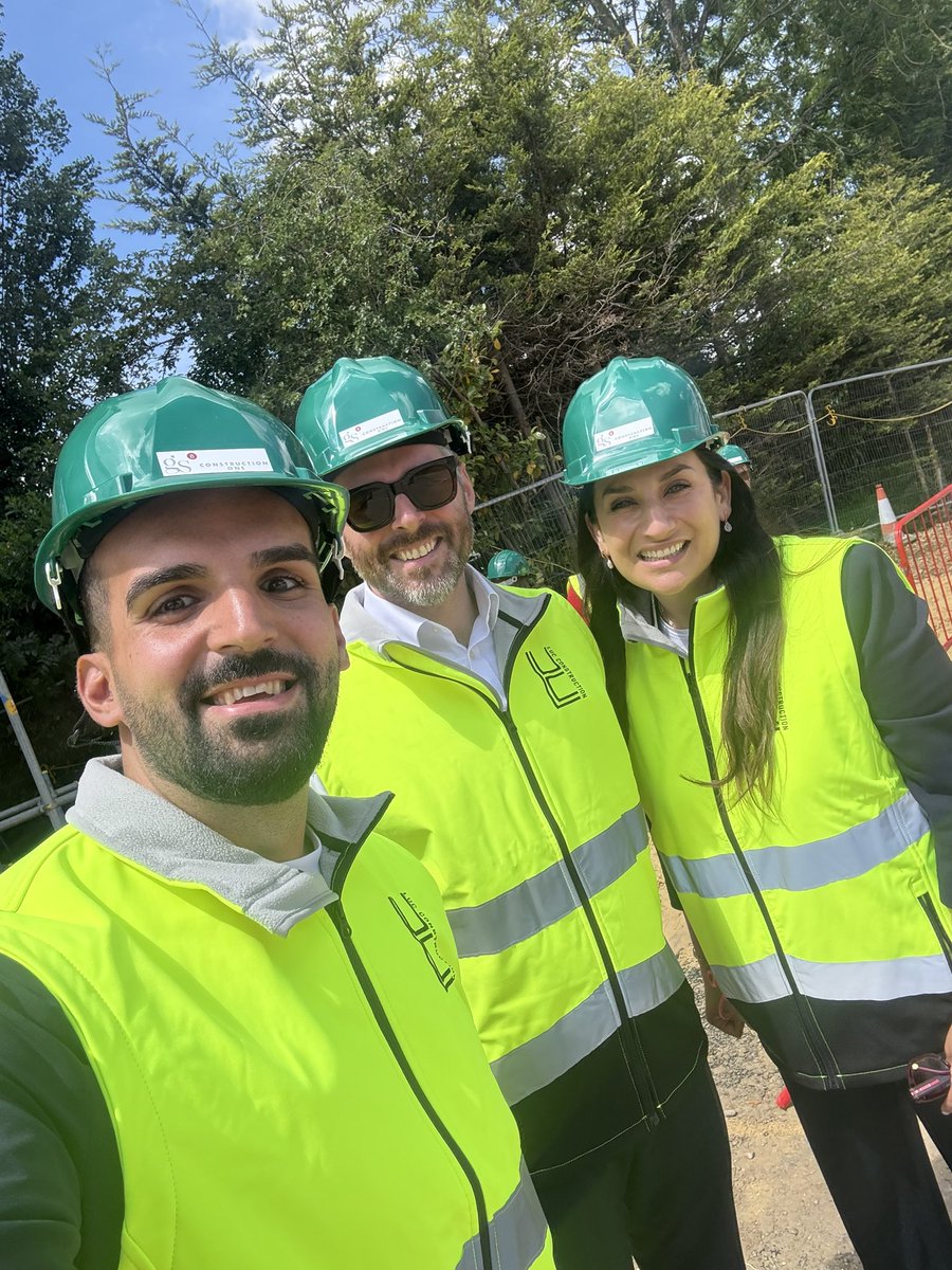Site visit with my favourite people @TomCopley and @LucianaBerger