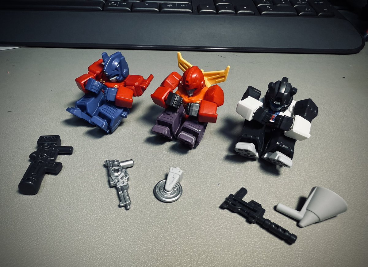 Zarous2025's tweet photo. 其實是拆開用小黏土黏住，但效果顯著XD～

#Transformers https://t.co/jtlnEuiFIt