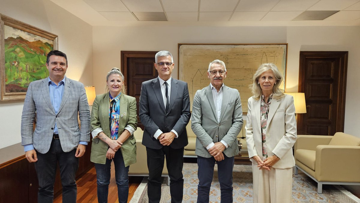 Ministerio de Vivienda y Agenda Urbana tweet media