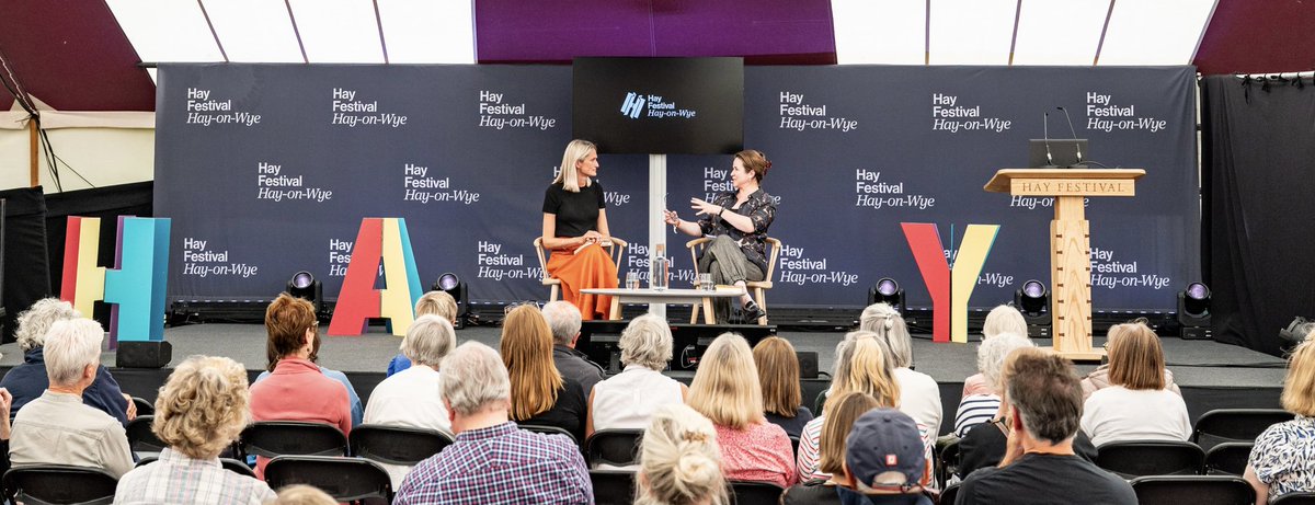 StonexEmma's tweet image. Such a fantastic time @hayfestival on Wednesday talking about #thesunshineman and #thelamplighters with bestselling author Stephanie Merritt - thanks to everyone who came for the company, thoughtful questions, and enlightening chats at the book signing ☀️💛🙏 #HayFestival2025