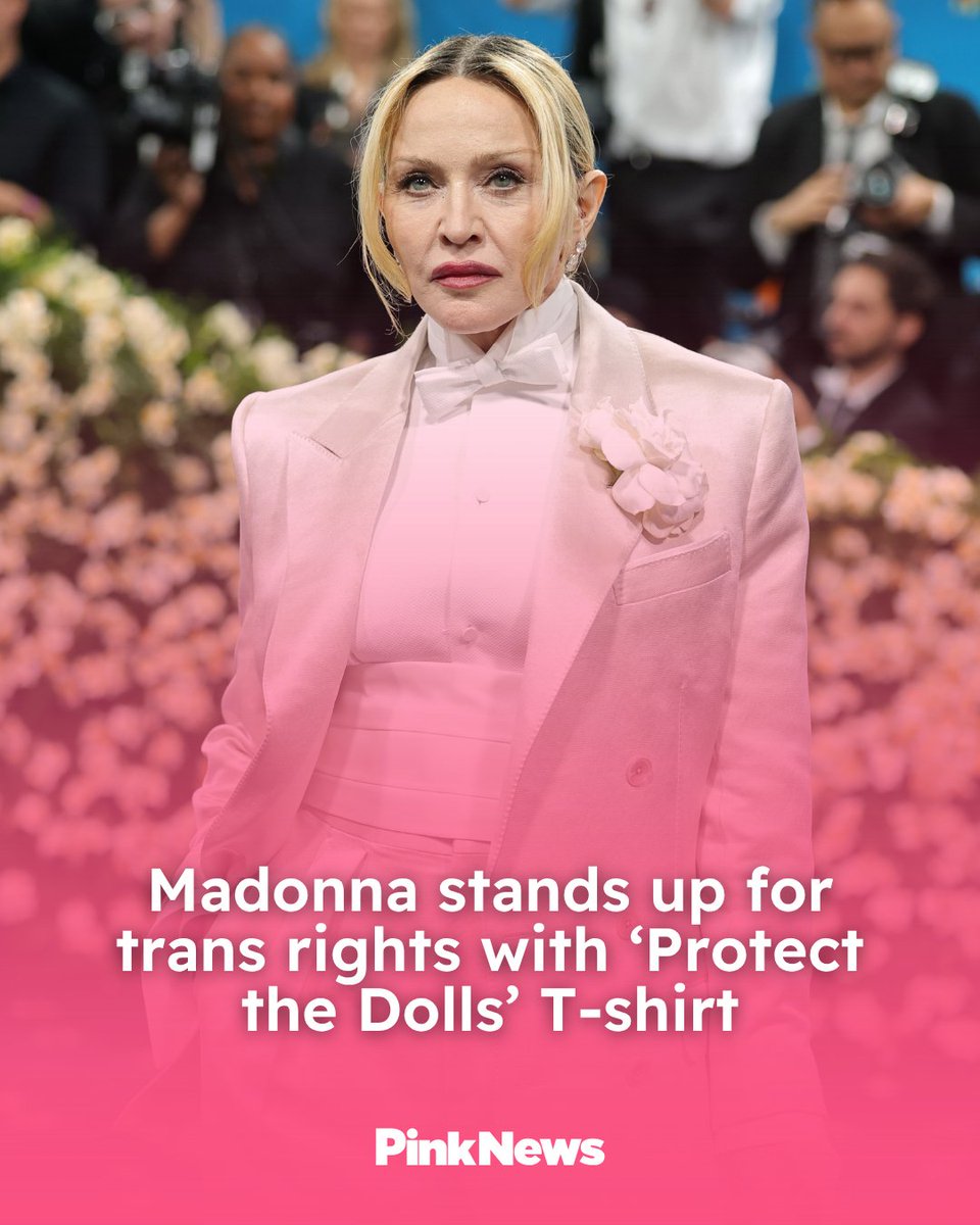 PinkNews's tweet image. Madonna stands up for trans rights with ‘Protect the Dolls’ T-shirt ➡️ bit.ly/4jpHtZK
