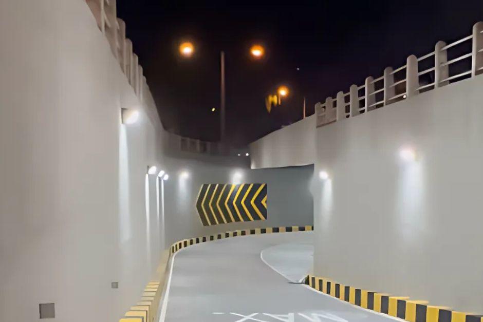 🚧Paso a desnivel en zona 15 será habilitado este viernes 30 de mayo

Cuenta con un retorno subterráneo que comunica ambos carriles auxiliares con el fin de eliminar el viraje a la izquierda que actualmente se hace

Más detalles:
soy502.com/articulo/paso-…