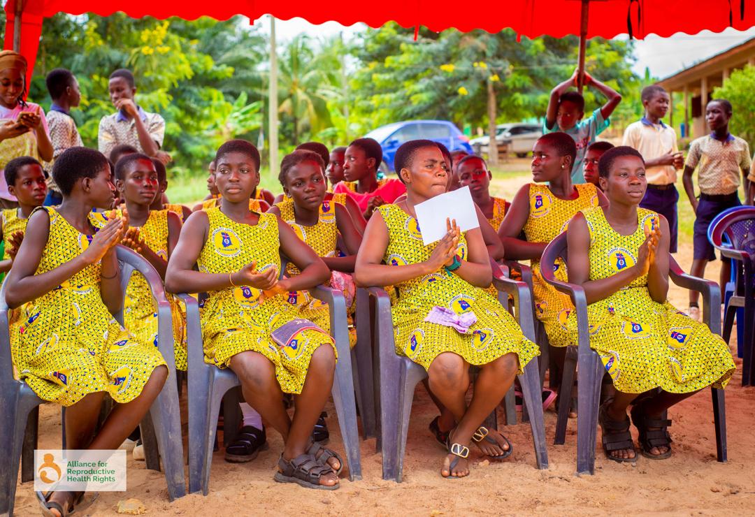 arhrghana's tweet photo. The just-ended #MenstrualHygieneDay outreach in Agona Bobikuma exposed real struggles: no changing rooms, poor info access & menstrual pain.
Students learned proper hygiene practices & pad use.
We keep breaking the stigma, one voice at a time. 🩸
#MHD2025 #EndPeriodStigma #ARHR https://t.co/K8K7NBQS9T