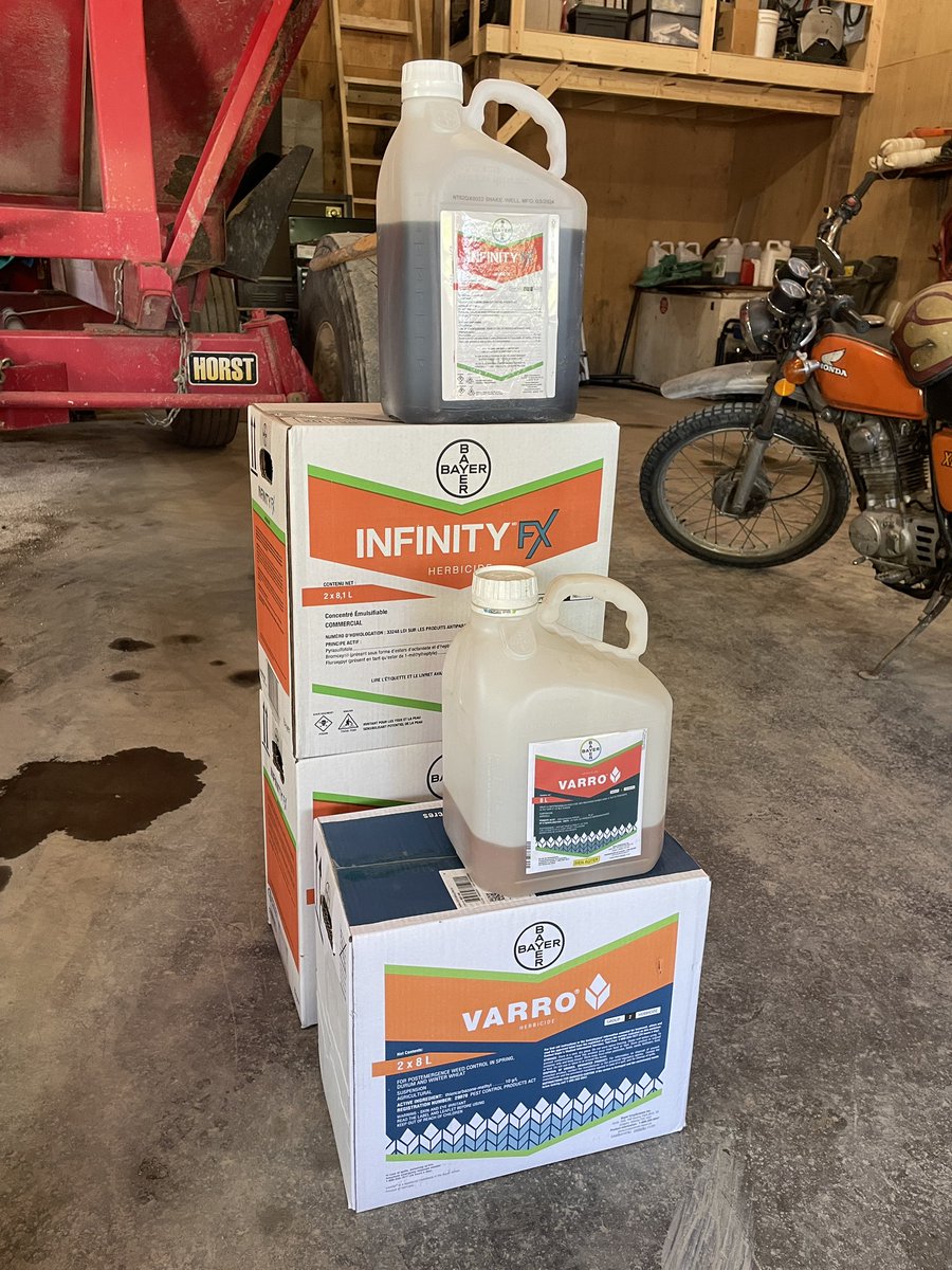 Excited to see what <a href="/BigTNorthAg/">Terry Phillips, CCA-ON, 4R-NMS 🧢</a> can do with this <a href="/Bayer4CropsCA/">Crop Science Canada</a> duo in our <a href="/thewheatteam/">Rob McLaughlin</a> Raven wheat. #infinityFX #Varro