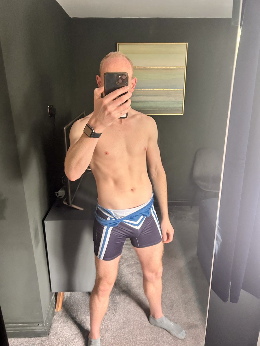 TheRedheadBritGay tweet media