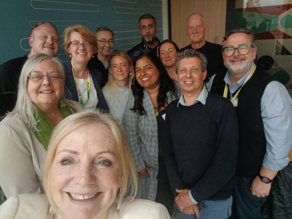 Tracy Brabin, Mayor of West Yorkshire (@mayorofwy) on Twitter photo This is Bradford's time.✨
We're bringing together creative film and TV producers, directors, and writers, as well as <a href="/BBC/">BBC</a>, <a href="/ITV/">ITV</a>, <a href="/Channel4/">Channel 4</a>, PACT, <a href="/screenyorkshire/">Screen Yorkshire</a>, <a href="/bradford2025/">Bradford 2025</a> and <a href="/bradfordmdc/">Bradford Council</a>.
Together, we’ll put Bradford on the map for film and TV production. This is Bradford's time.✨
We're bringing together creative film and TV producers, directors, and writers, as well as <a href="/BBC/">BBC</a>, <a href="/ITV/">ITV</a>, <a href="/Channel4/">Channel 4</a>, PACT, <a href="/screenyorkshire/">Screen Yorkshire</a>, <a href="/bradford2025/">Bradford 2025</a> and <a href="/bradfordmdc/">Bradford Council</a>.
Together, we’ll put Bradford on the map for film and TV production.