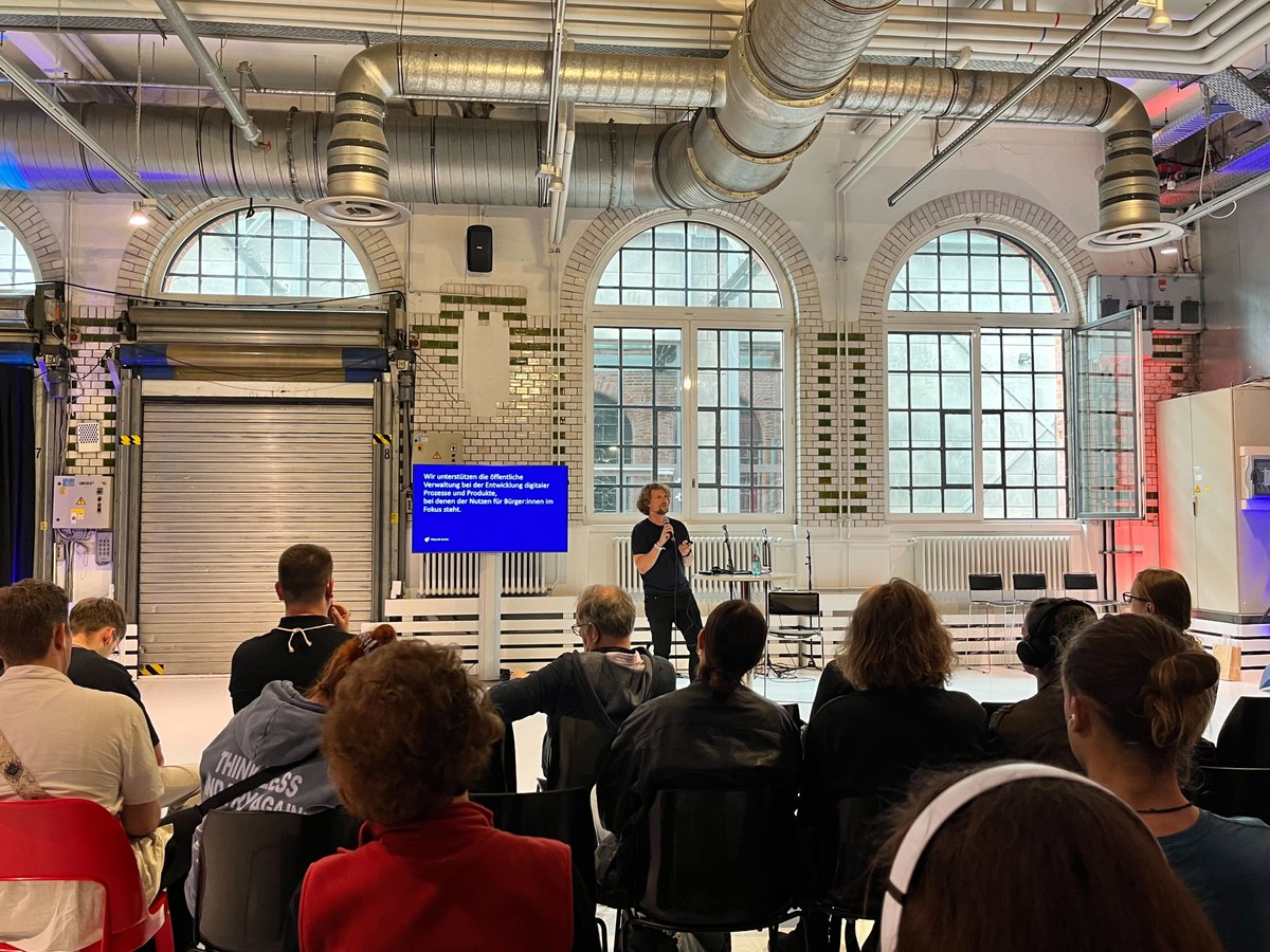 Drei Tage, acht Sessions, unzählige Denkanstöße: Das war #republica25 mit dem CityLAB Berlin!
Danke an alle Speaker:innen, Mitdiskutierenden &amp; Besucher:innen – wir sind inspiriert und voller Ideen. 💡