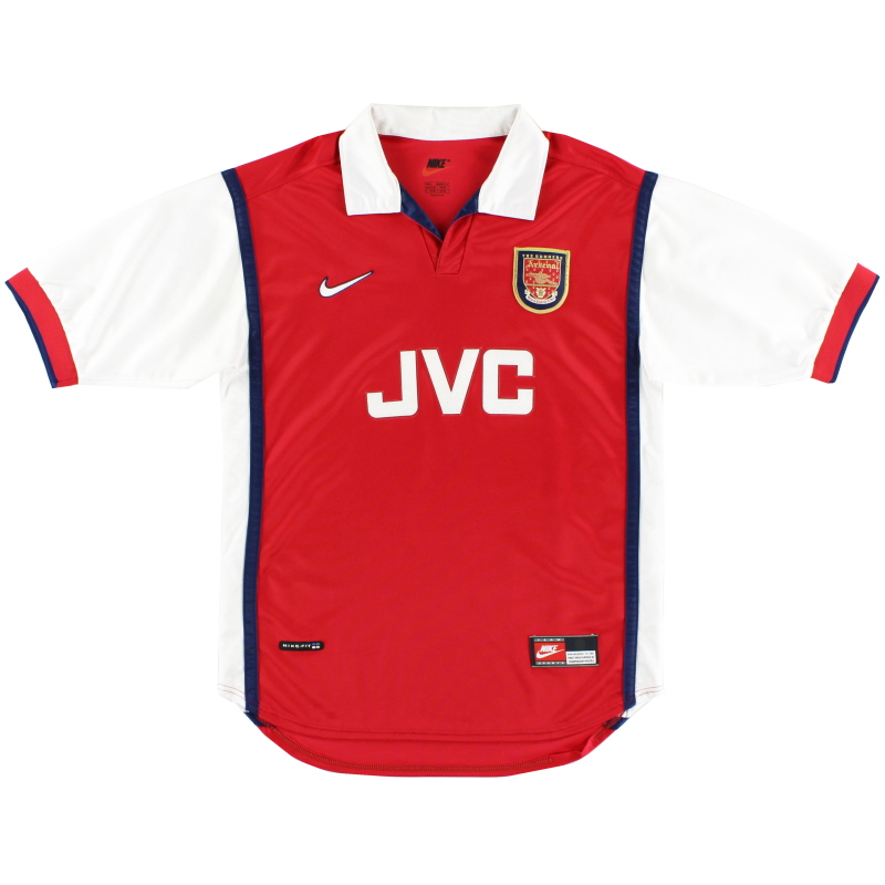 Who's the first player you think of when you see this Arsenal shirt?