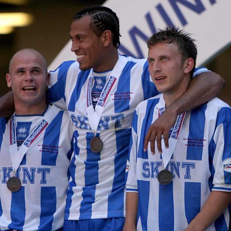 OfficialBHAFC's tweet photo. We were League One play-off final winners in Cardiff #OnThisDay 2⃣1⃣ years ago... 💭✨