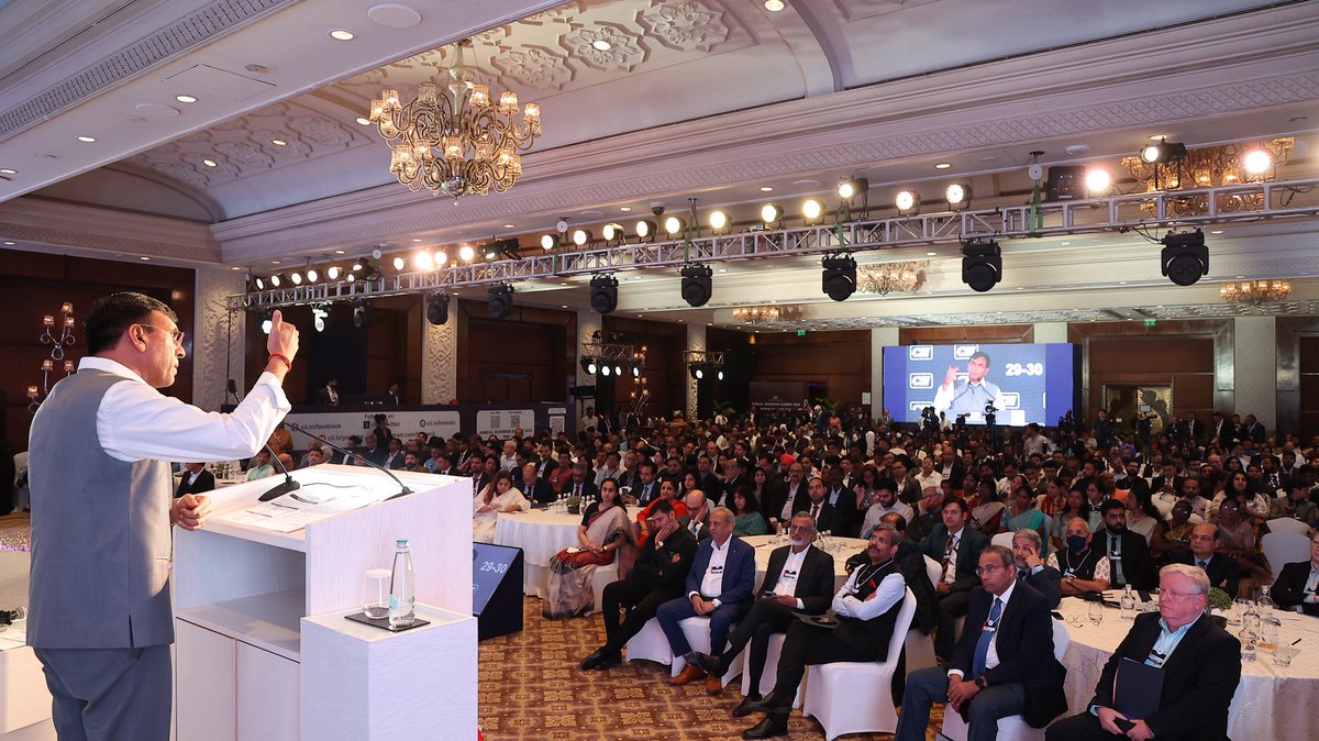 Dr Mansukh Mandaviya (@mansukhmandviya) on Twitter photo Learning to earning рдХреА рддрд░рдл рдмрдврд╝рддрд╛ рднрд╛рд░рдд...
рдЖрдЬ рдирдИ рджрд┐рд▓реНрд▓реА рдореЗрдВ CII рджреНрд╡рд╛рд░рд╛ рдЖрдпреЛрдЬрд┐рдд рд╡рд╛рд░реНрд╖рд┐рдХ рдмрд┐рдЬрдиреЗрд╕ рд╕рдорд┐рдЯ рдХреЛ рд╕рдВрдмреЛрдзрд┐рдд рдХрд┐рдпрд╛ред
рдкреНрд░рдзрд╛рдирдордВрддреНрд░реА рд╢реНрд░реА <a href="/narendramodi/">Narendra Modi</a> рдХреА рдиреАрддрд┐рдпреЛрдВ рдХреЗ рдХрд╛рд░рдг рджреЗрд╢ рдореЗрдВ рдкрд┐рдЫрд▓реЗ 11 рд╡рд░реНрд╖реЛрдВ рдореЗрдВ рд╕реНрдХрд┐рд▓реНрд╕ рдЖрдзрд╛рд░рд┐рдд рдЯреНрд░реЗрдирд┐рдВрдЧ рд╕реЗ рдирд┐рд░рдВрддрд░ рд░реЛрдЬрд╝рдЧрд╛рд░ рдореЗрдВ рд╡реГрджреНрдзрд┐ рд╣реЛ рд░рд╣реА рд╣реИред Learning to earning рдХреА рддрд░рдл рдмрдврд╝рддрд╛ рднрд╛рд░рдд...
рдЖрдЬ рдирдИ рджрд┐рд▓реНрд▓реА рдореЗрдВ CII рджреНрд╡рд╛рд░рд╛ рдЖрдпреЛрдЬрд┐рдд рд╡рд╛рд░реНрд╖рд┐рдХ рдмрд┐рдЬрдиреЗрд╕ рд╕рдорд┐рдЯ рдХреЛ рд╕рдВрдмреЛрдзрд┐рдд рдХрд┐рдпрд╛ред
рдкреНрд░рдзрд╛рдирдордВрддреНрд░реА рд╢реНрд░реА <a href="/narendramodi/">Narendra Modi</a> рдХреА рдиреАрддрд┐рдпреЛрдВ рдХреЗ рдХрд╛рд░рдг рджреЗрд╢ рдореЗрдВ рдкрд┐рдЫрд▓реЗ 11 рд╡рд░реНрд╖реЛрдВ рдореЗрдВ рд╕реНрдХрд┐рд▓реНрд╕ рдЖрдзрд╛рд░рд┐рдд рдЯреНрд░реЗрдирд┐рдВрдЧ рд╕реЗ рдирд┐рд░рдВрддрд░ рд░реЛрдЬрд╝рдЧрд╛рд░ рдореЗрдВ рд╡реГрджреНрдзрд┐ рд╣реЛ рд░рд╣реА рд╣реИред