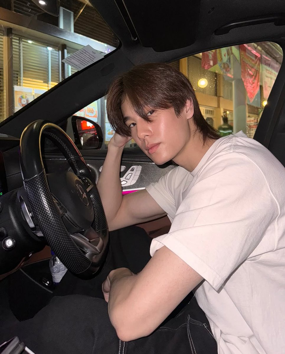 caralianara's tweet photo. #PondPhuwin au 🔞

—Unforgettable Night
Part 3

Sikap aneh Nagara pada saat mereka melakukan liburan bersama, akankah menjadi awal yang baik atau justru membuat Arzel semakin jatuh ke dalam kubangan Neraka. https://t.co/oN6laZYcmg