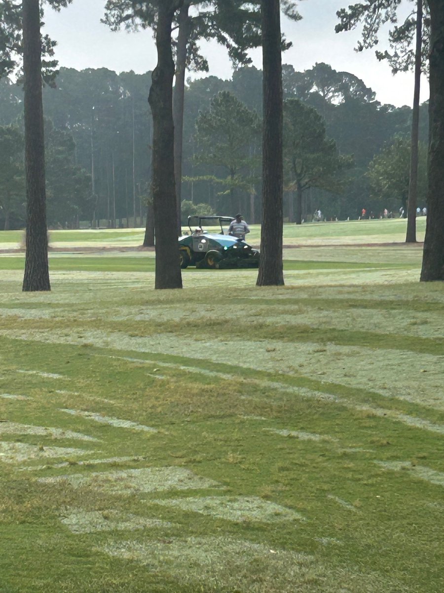 Quick update on World Tour in Myrtle Beach. Conditions are great and they are testing out a robot fairway mower. It's pretty cool watching it mow with no one on it. Did a nice striping mow which can be changed on the computer. Sorry I didn't get a video.
In talking to one of the