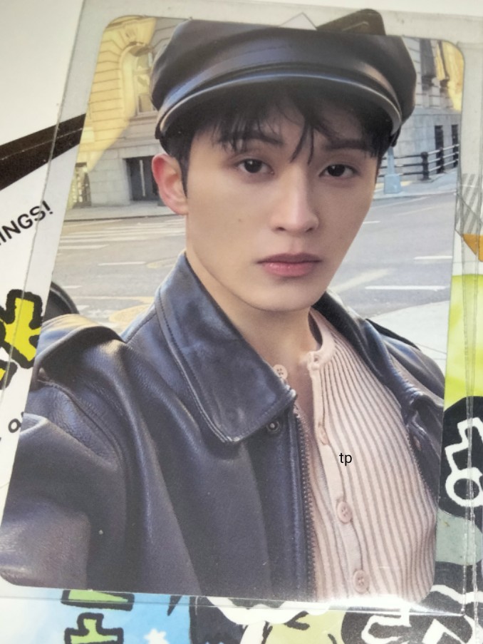 theme_23's tweet image. พร้อมส่งการ์ดอั้มบั้ม the first fruit 

120 บาท ค่าส่งเหมาๆ 40 บาท 🍏

สนใจเมนชั่นหรือDMได้เลยค่ะ 

#ตลาดนัดnctdream #ตลาดนัดnct127 #ตลาดนัดnct  #ตลาดนัดอซท