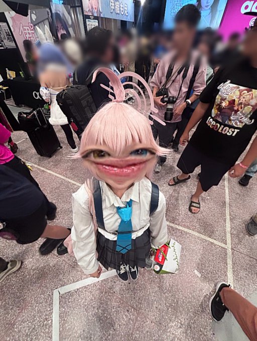 Twitterのコスプレ画像19