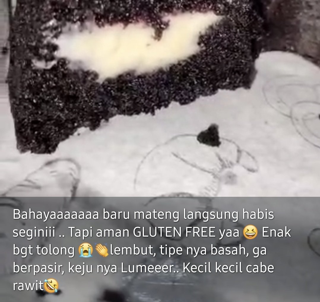 bolu ketan emang bisa jadi rekomendasi makanan free gluten, tapi bukan jadi pembenaran bisa makan lebih banyak karena tetep dia mengandung banyak gula :')