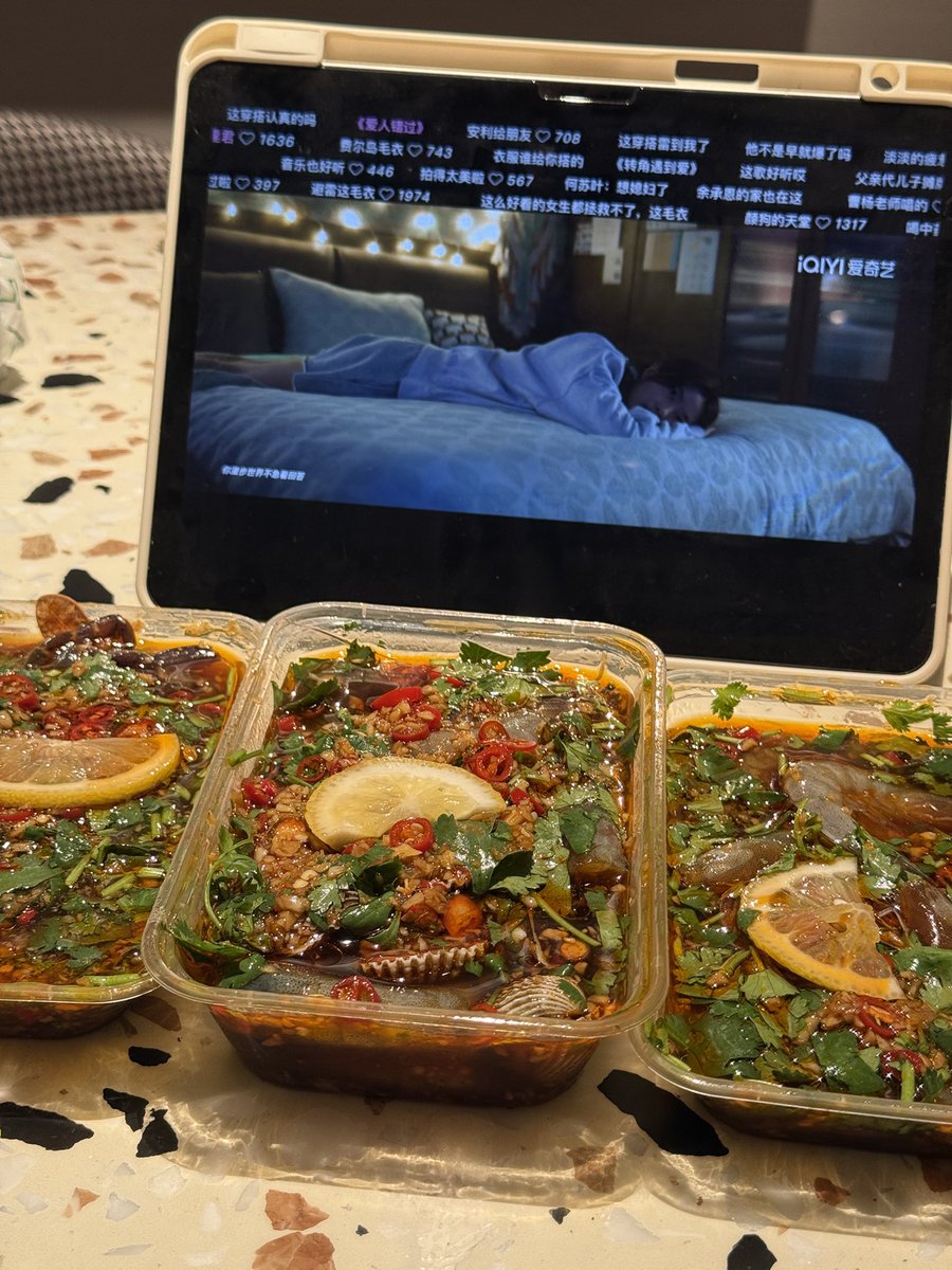 存了八百个灵感，现实里一张没拍(´-ω-`)煲师傅懒到家了