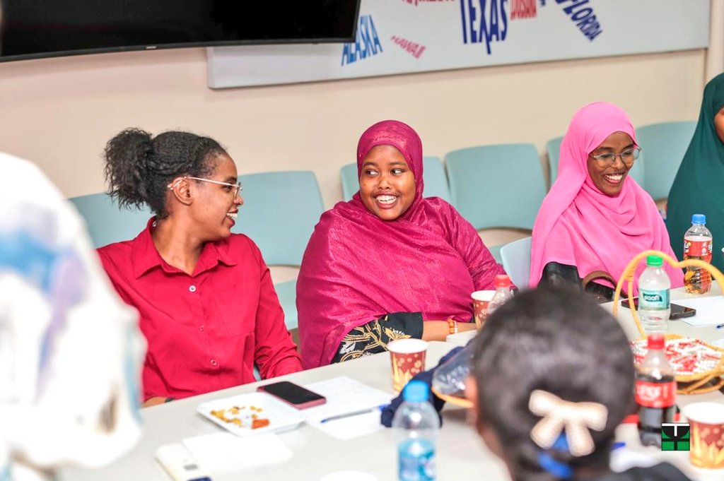 FarmGirlDJ's tweet image. “Menstrual health is a right, not a luxury.🩸💪🏾
It is Time For Action.On Menstrual Hygiene Day in #Djibouti, we stood together breaking taboos, raising awareness, and saying NO to period poverty.#MHDay2025 #PeriodFriendlyDjibouti
#MenstrualEquity #ItsTimeForAction