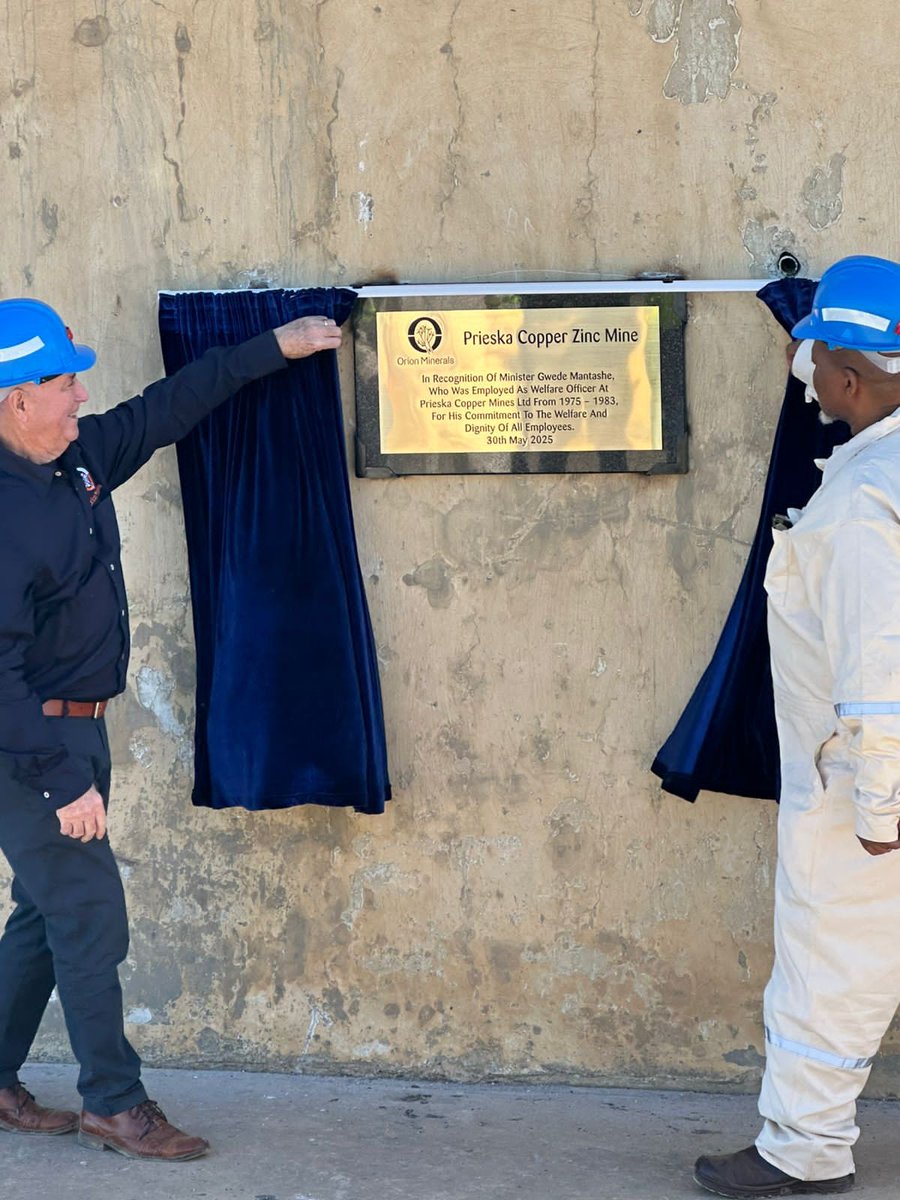 Orion hosts the Minister of Mineral and Petroleum Resources at Prieska Copper Zinc Mine
We were honoured to welcome South Africa’s Minister of Mineral and Petroleum Resources, Gwede Mantashe, to our flagship PCZM in the Northern Cape. 
#OrionMinerals #MiningWithPurpose #Copper