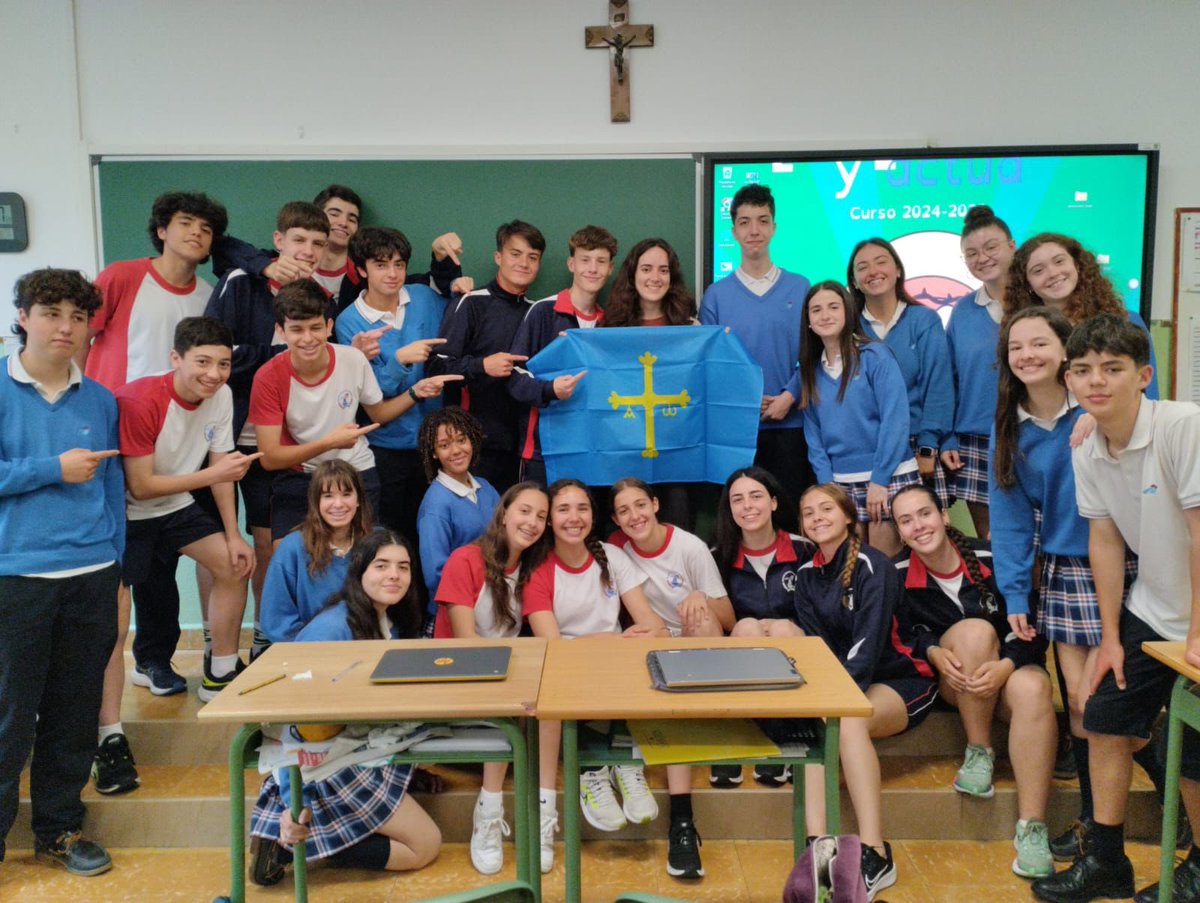 colegiosanvicentedepaul (@colsanvicente) on Twitter photo Hoy nos hemos despedido de Natasha, nuestra auxiliar de conversación en inglés de Australia. Ha sido un placer para todos haber compartido este tiempo con ella. ¡Te echaremos de menos! #somossanvi #somoseducere <a href="/FundEducere/">Fundación Educere</a> Hoy nos hemos despedido de Natasha, nuestra auxiliar de conversación en inglés de Australia. Ha sido un placer para todos haber compartido este tiempo con ella. ¡Te echaremos de menos! #somossanvi #somoseducere <a href="/FundEducere/">Fundación Educere</a>