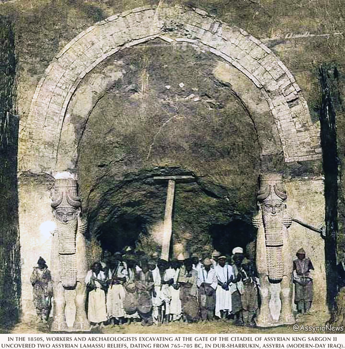 In the 1850s, workers and archaeologists excavating at the gate of the citadel of #AssyrianKing Sargon II 
uncovered two Assyrian Lamassu reliefs, dating from 765–705 BC, in Dur-Sharrukin, Assyria (modern-day #Iraq).
#Lamassu #Assyrian #Assyria #DurSharrukin #Nineveh #SargonII