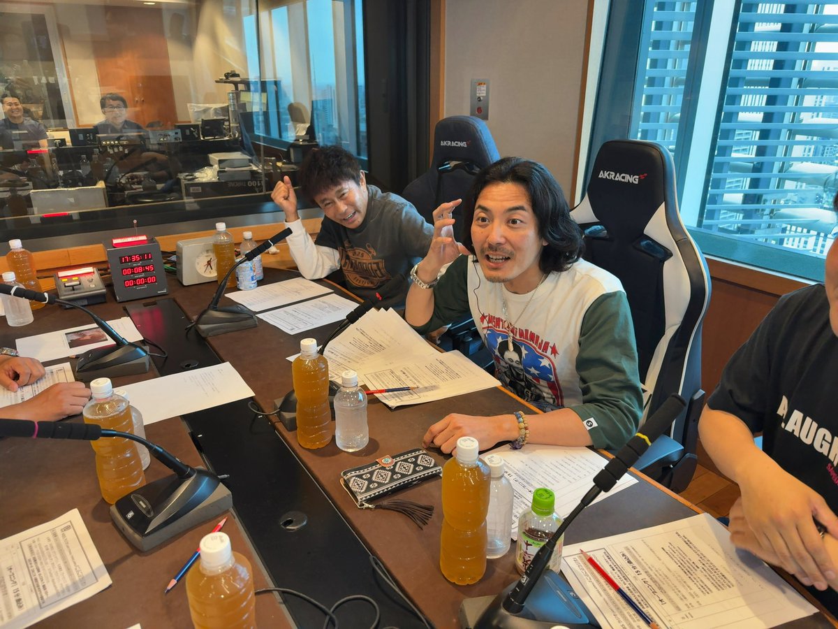 #ごぶごぶフェス が終わって初の収録回。
会場に観に来てくださった方や行けなかったけどグッズを買ってくださった方などから、たくさんメールが届きました💌´-

フェス当日、裏側ではある事が起こっていたんです…😳

今夜の #ごぶごぶラジオ は24時30分から！
🎧radiko.jp/share/?t=20250…

#MBSラジオ