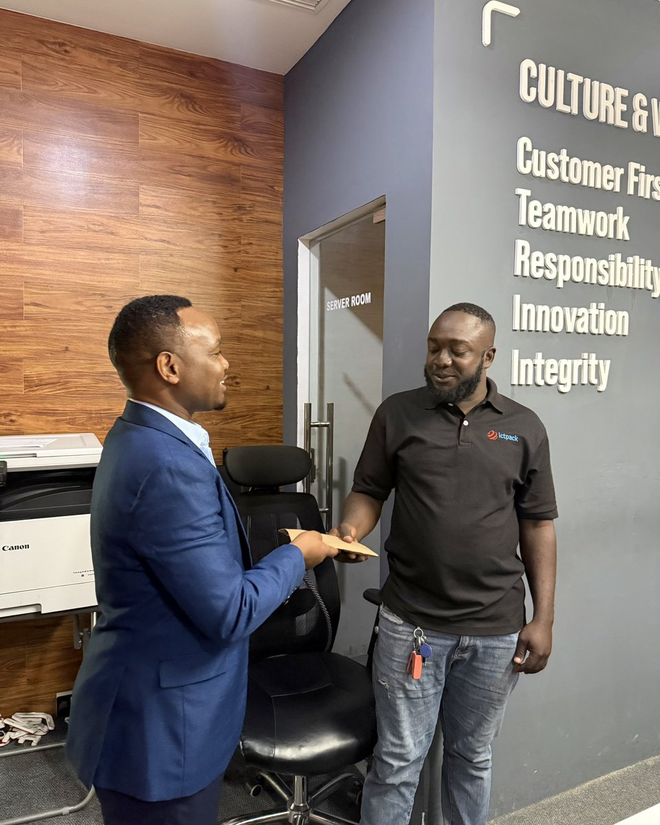 ictpack's tweet photo. A huge congrats to our Star of the Month!🌟
Your hard work and commitment has truly paid off; Keep shining!
 
At ICTPACK Solutions, we believe in celebrating dedication and results. Thank you for setting a great example for the team! 👏

#EmployeeRecognition #KeepShining #Ictpacksolutions #Technology #Innovation
