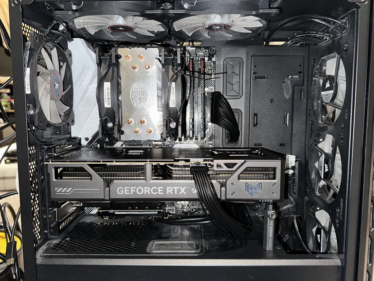 ๐๐ฎ๐ถ๐ซ๐ธ๐ ๐๐ฟ๐ช๐ต๐ฒ๐โ๐ (@avali_ad) on Twitter photo Changing it to 5070ti
Man it is a huge brick ๐งฑ Changing it to 5070ti
Man it is a huge brick ๐งฑ