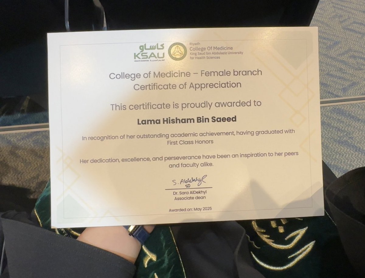 lamabinsaeed_'s tweet photo. Last week in medical school🎓 https://t.co/w9AP2Nl5Qa