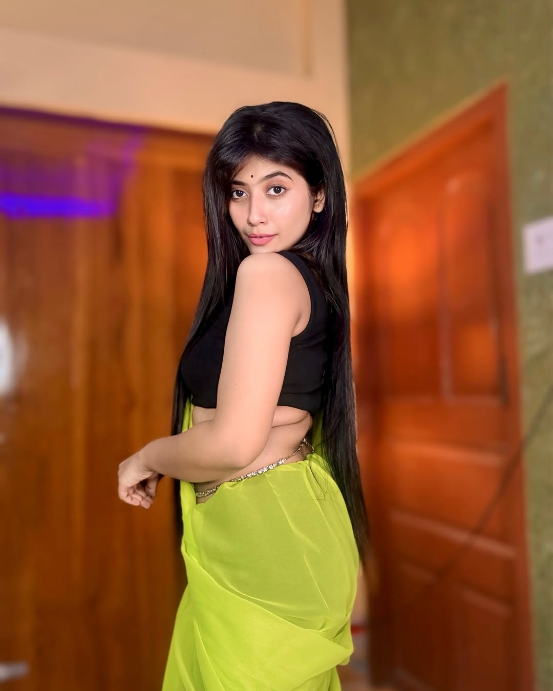 GsMv-AmbAAAmKHB?format=jpg&name=large