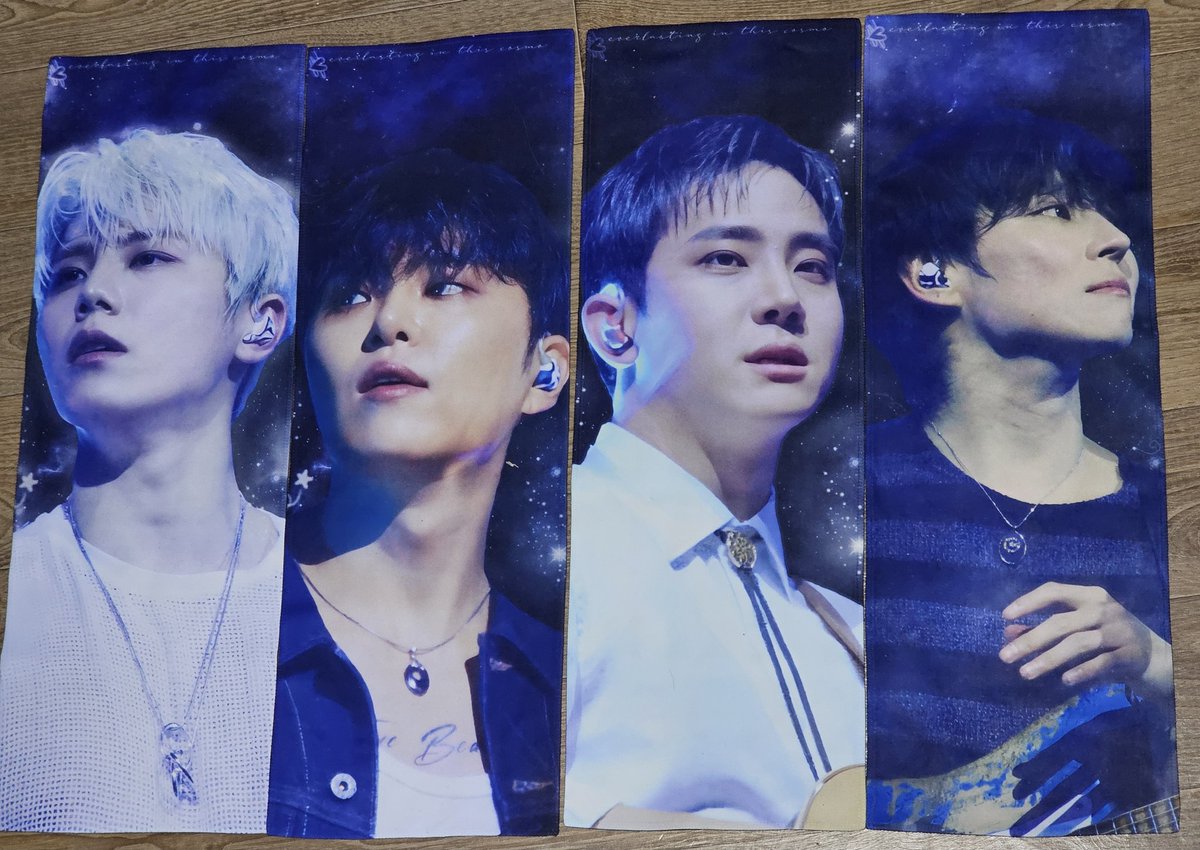 To celebrate The Rose's new WRLD album, I'm giving some copies of the new album + slogans!

How to enter:
🌎RT + comment with proof of you streaming songs of the new album (Spotify, Applemusic, Melon, YT)
🌍 opened worldwide, shipping covered
🌍 ends on the 8th June

good luck 🫶🏻